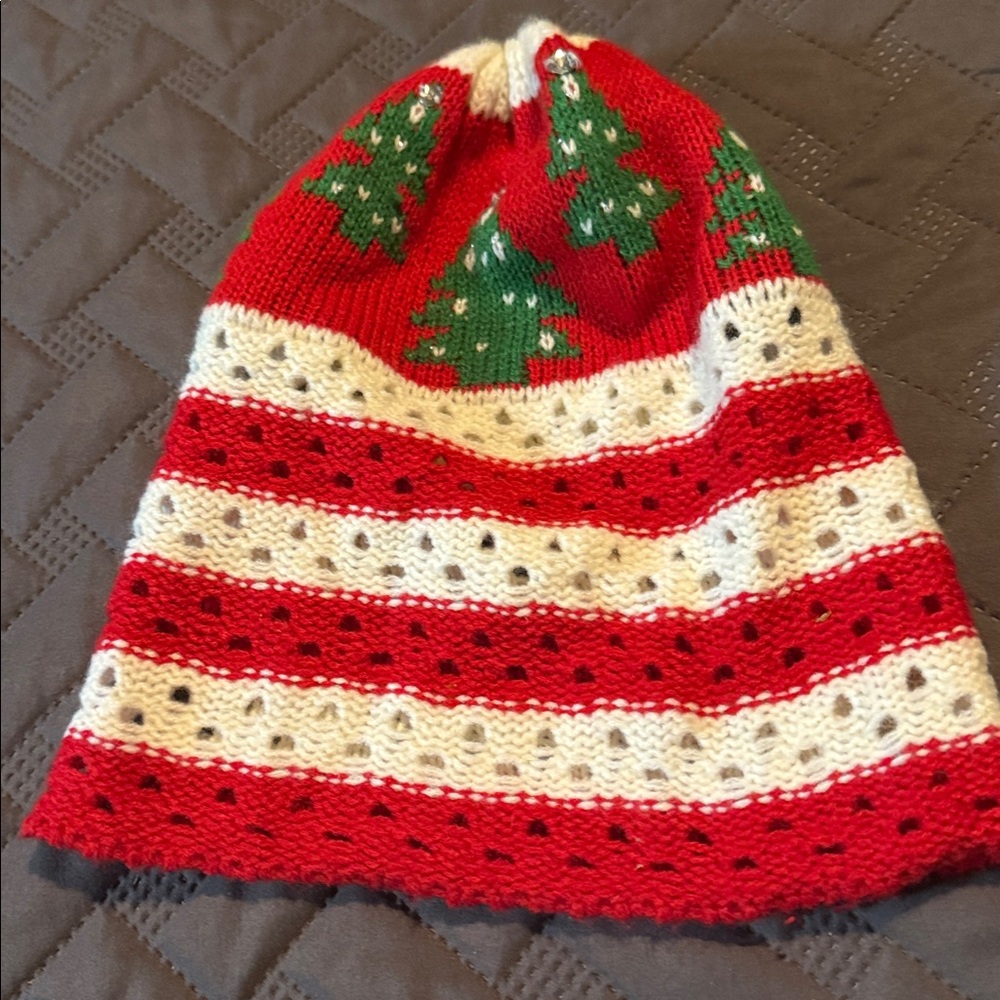 💥Free with Purchase💥Vintage Christmas Beanie..